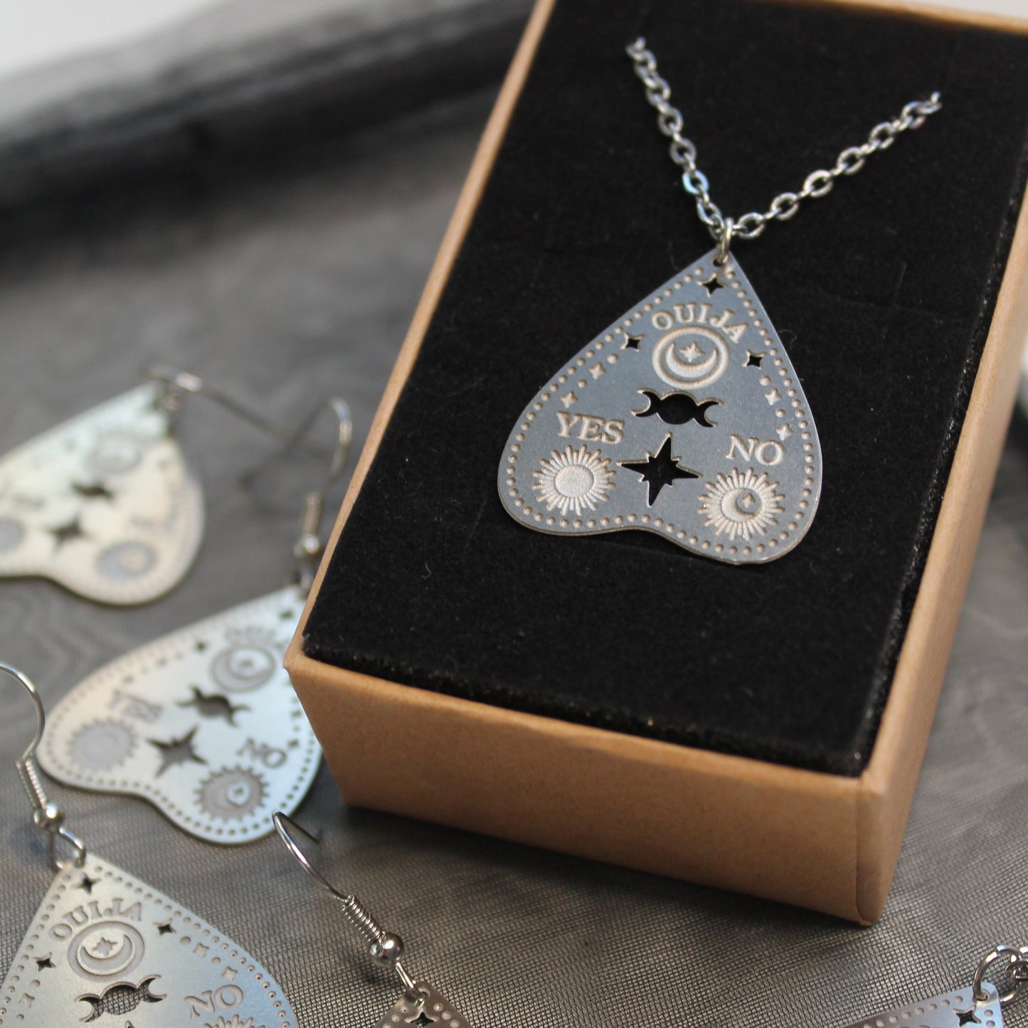Planchette - Necklace