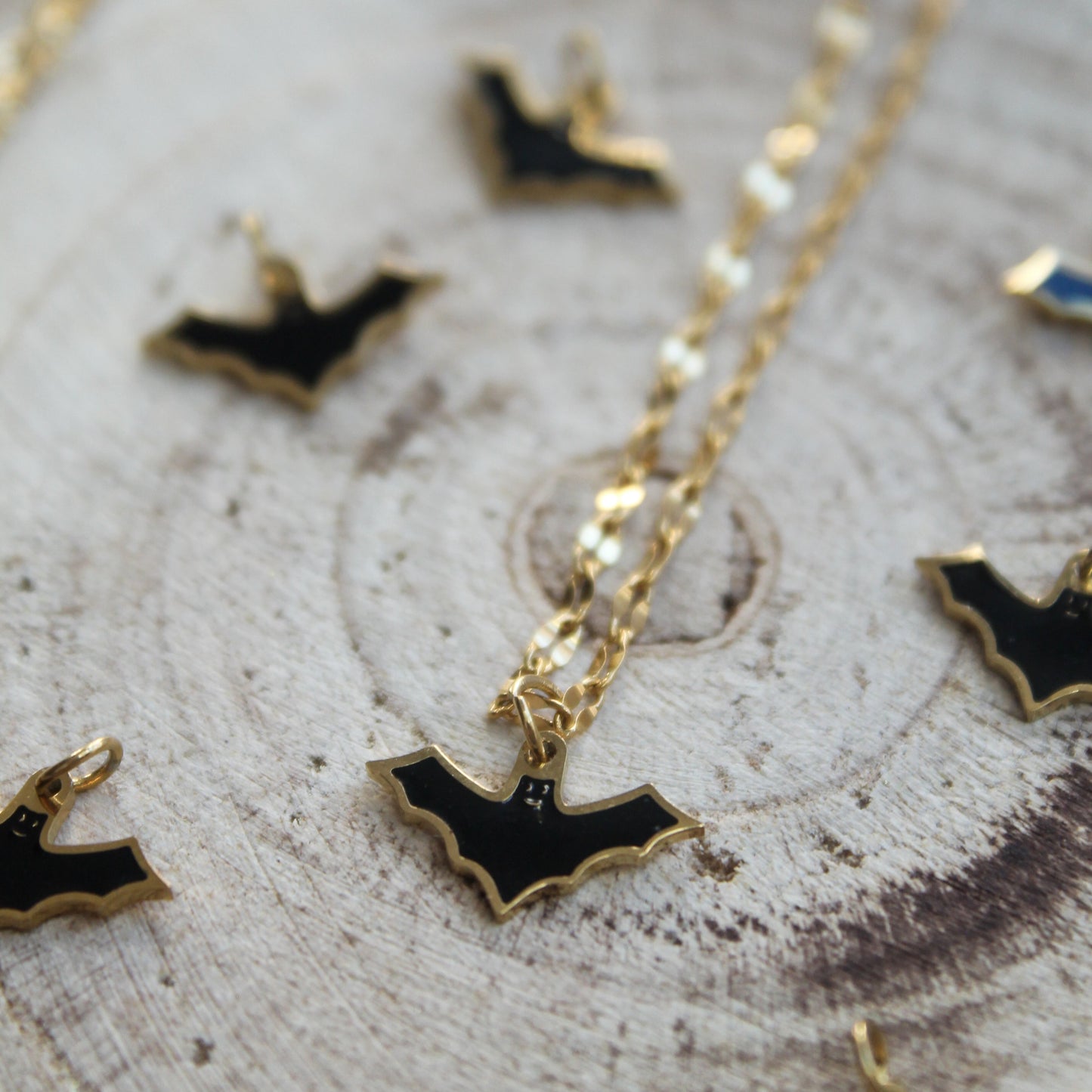 Vamp - Necklace