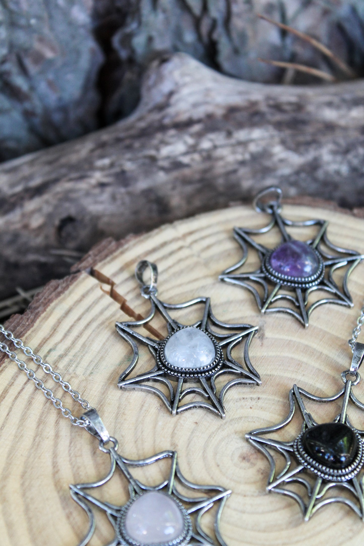 Cobweb Gemstone - Necklace