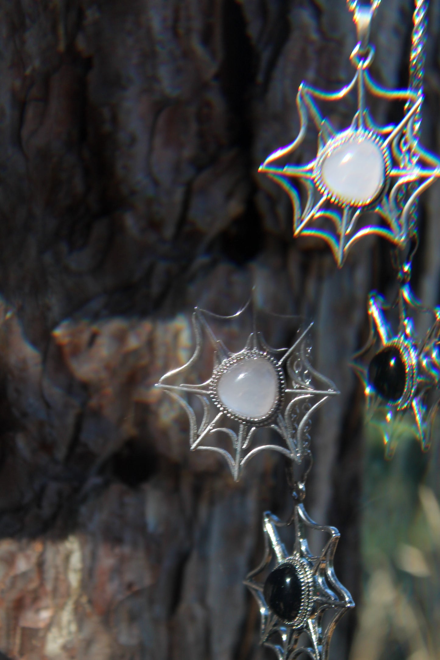 Cobweb Gemstone - Necklace