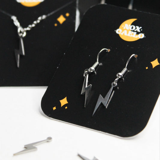 bowie ziggy lightning bolt earrings rock n roll style alternative accessories and jewellery